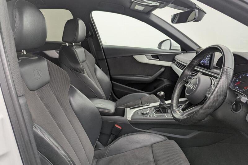 Audi A4 view 3