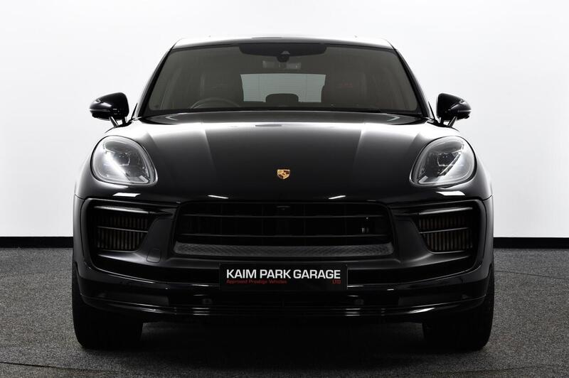 Porsche Macan view 6