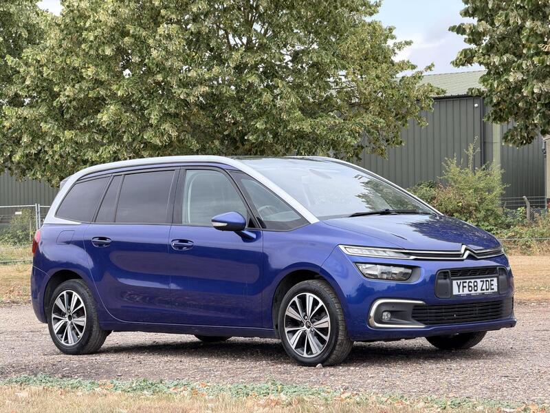 Citroen Grand C4 Spacetourer view 2