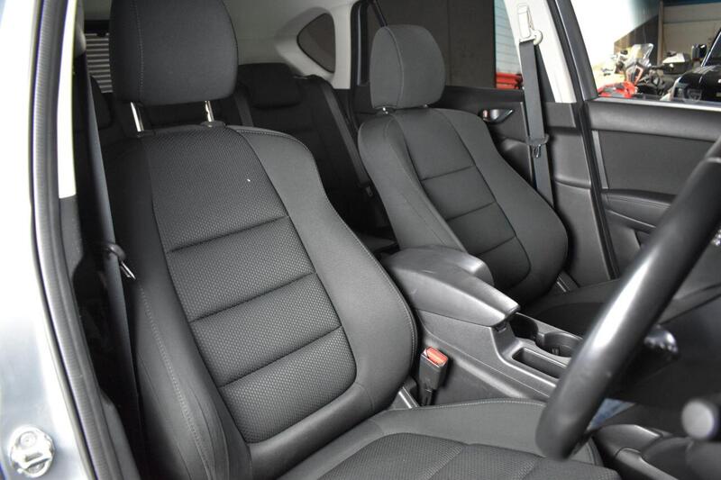 Mazda CX-5 view 6