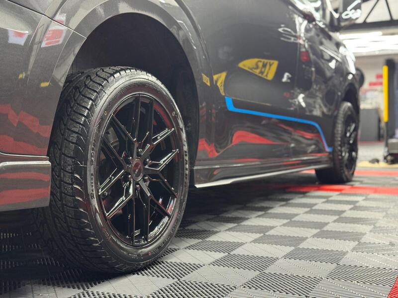 2024 Ford Transit Custom - exterior