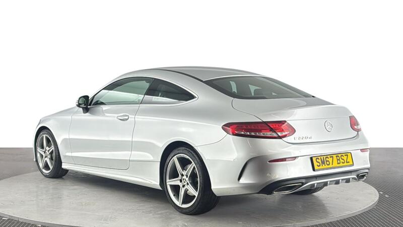 Mercedes-Benz C-Class view 6