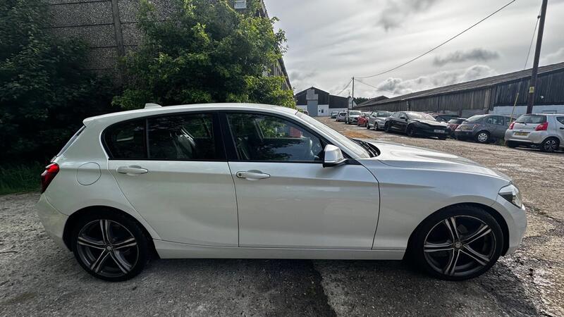 2013 BMW 1 Series — photo 9