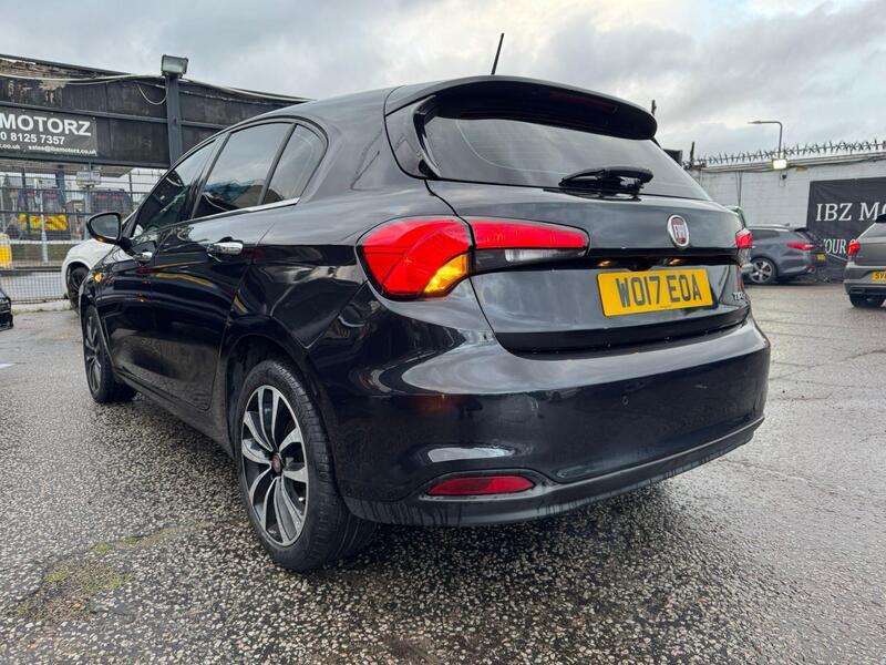 Fiat Tipo view 3