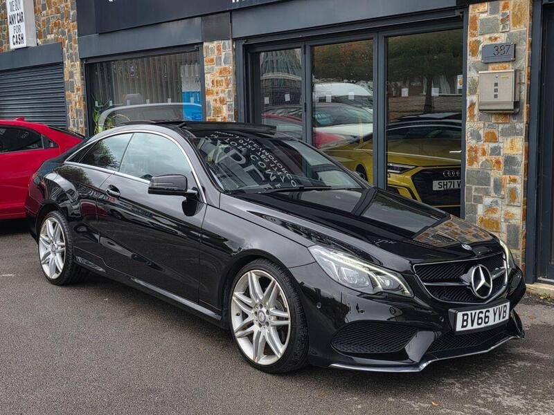 Mercedes-Benz E Class view 3