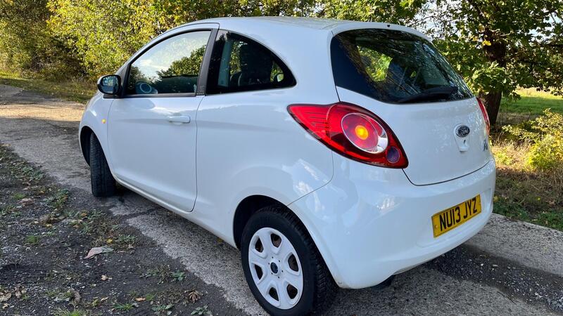 2013 Ford Ka — photo 7