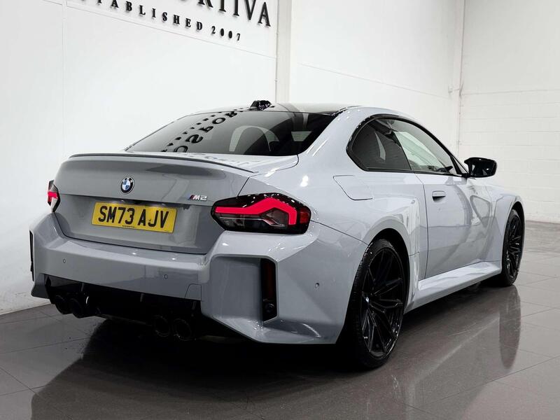 BMW M2 view 4