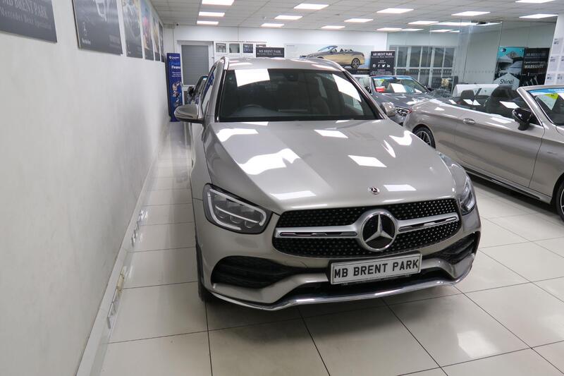 Mercedes-Benz Mercedes-Benz GLC view 3