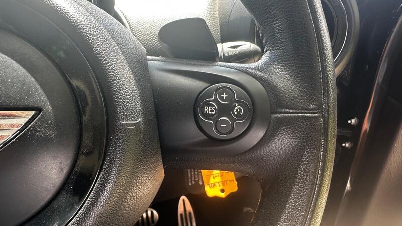 2013 MINI Countryman — photo 20