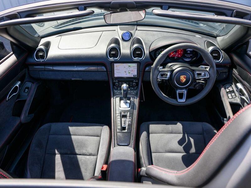 Porsche 718 Boxster view 3
