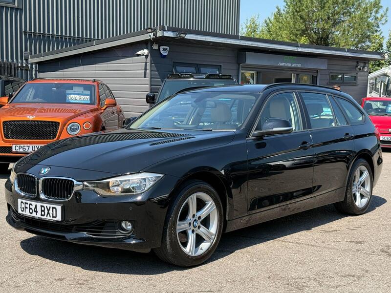 BMW 3 Series view 5