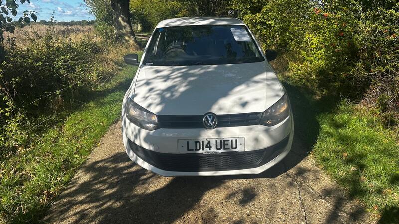 2014 Volkswagen Polo — photo 2