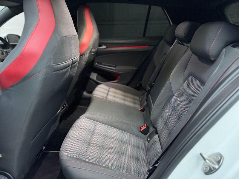 Volkswagen Golf view 31
