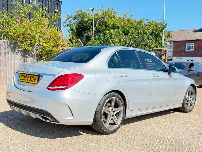 Mercedes-Benz C Class view 3
