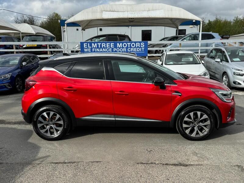 Renault Captur view 3