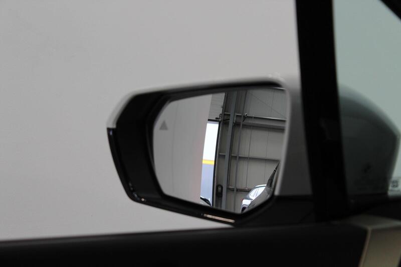 2022 BMW iX in White — image 76 of 88