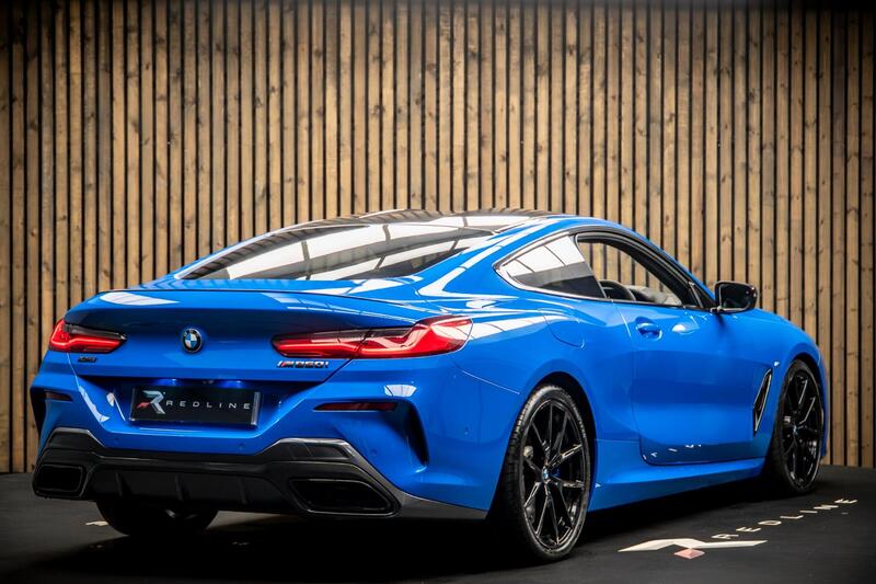 BMW 8 Series view 4
