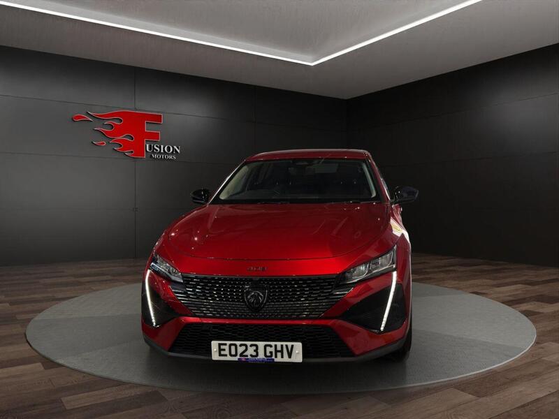 Peugeot 408 view 2