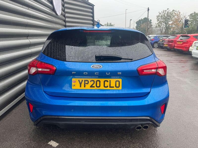 Ford Focus view 4