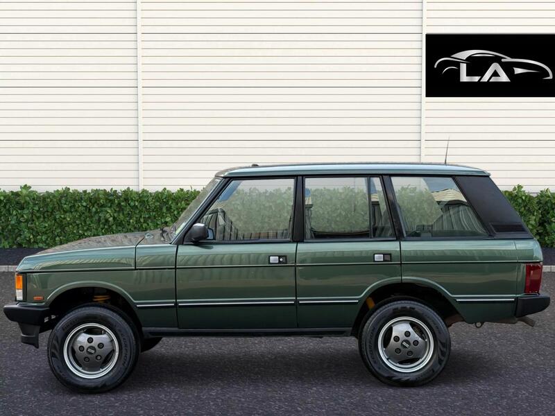 Land Rover Range Rover view 3