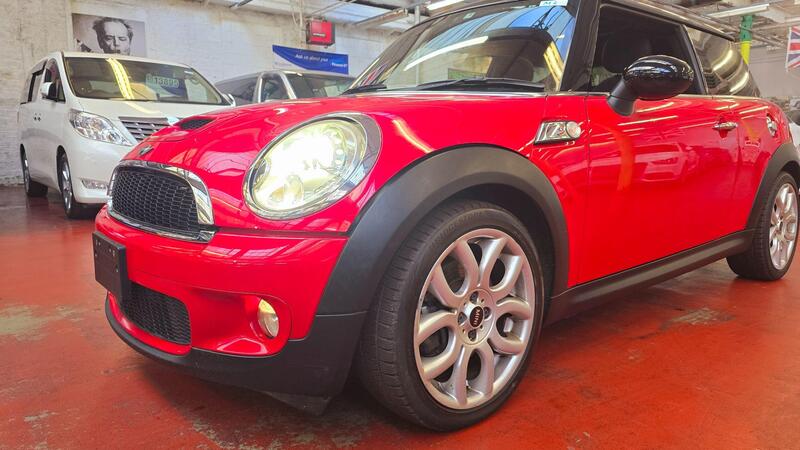 Mini Cooper view 4