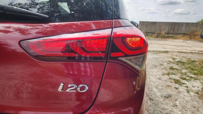 2017 Hyundai i20 — photo 12