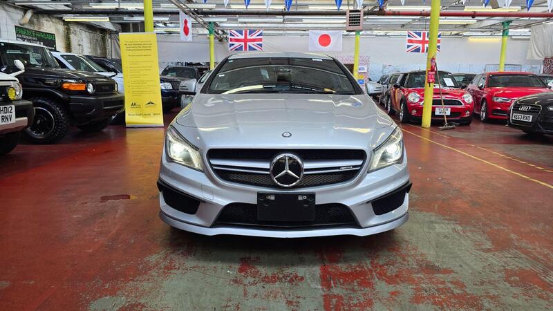 Mercedes-Benz Cla view 2