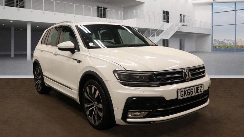 2016 Volkswagen Tiguan in White for sale