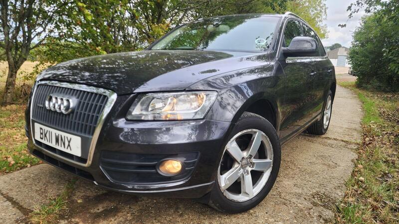 2011 Audi Q5 — photo 2