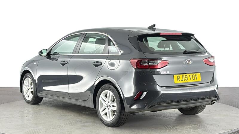 Kia Ceed view 6