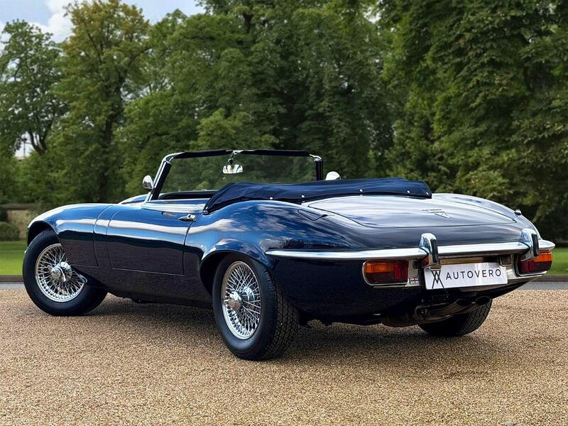 Jaguar E-Type view 7