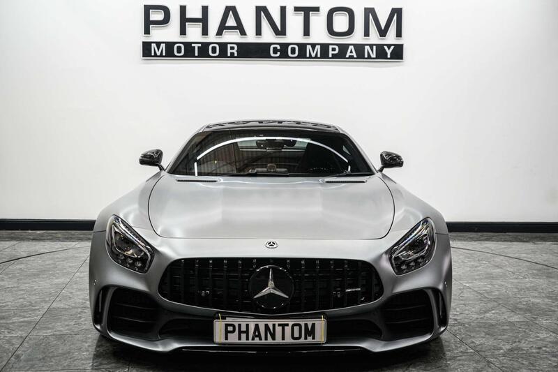 Mercedes-Benz Amg GT view 2
