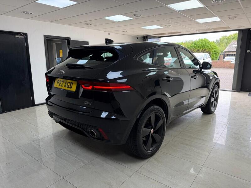 Jaguar E-Pace view 3