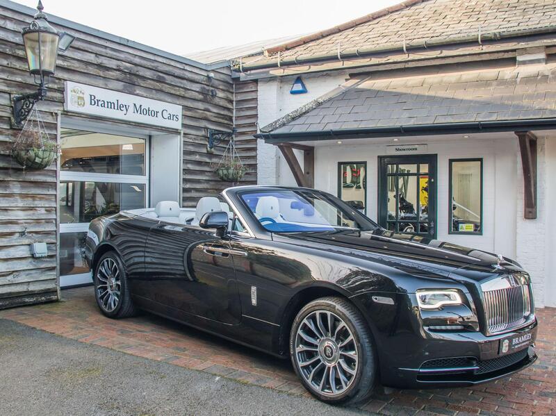 Rolls-Royce Dawn view 2