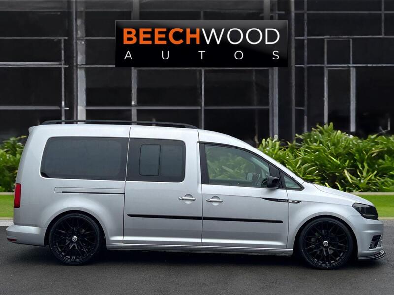 Volkswagen Caddy Maxi Life view 5