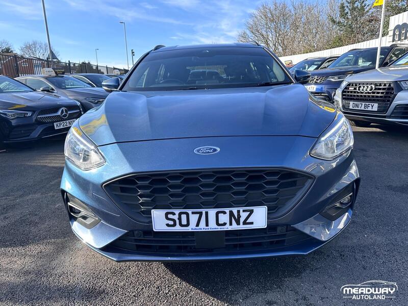 Ford Focus view 2