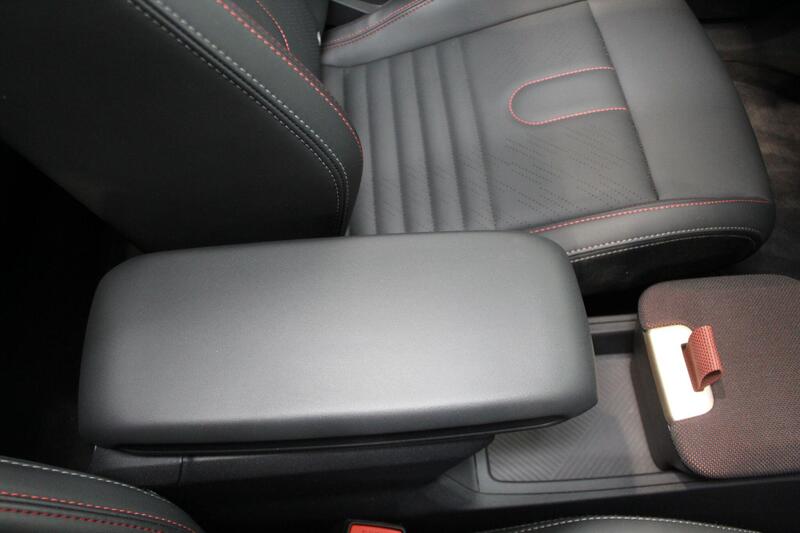 2024 MINI Electric Countryman in White — image 75 of 90