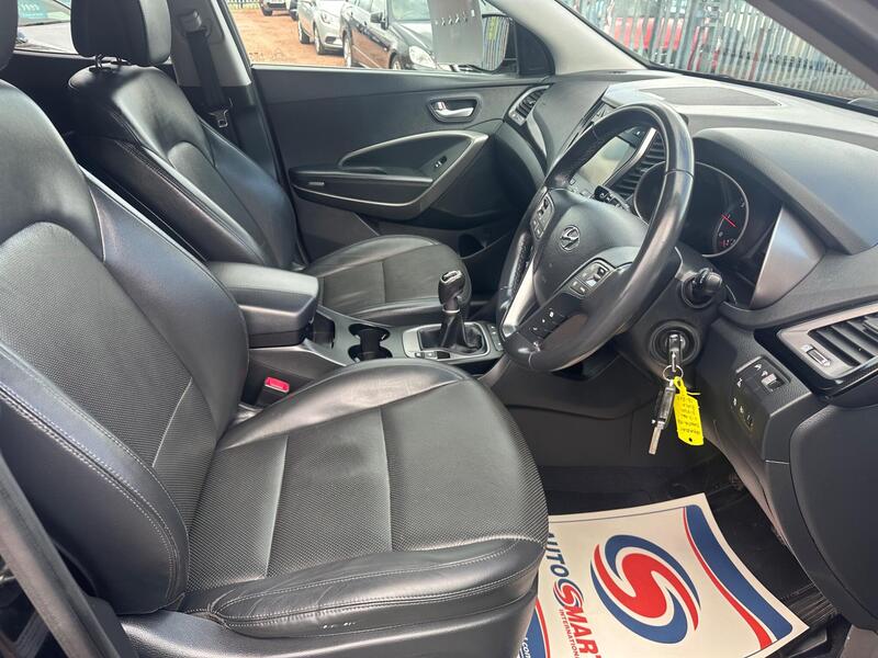 Hyundai Santa Fe view 5