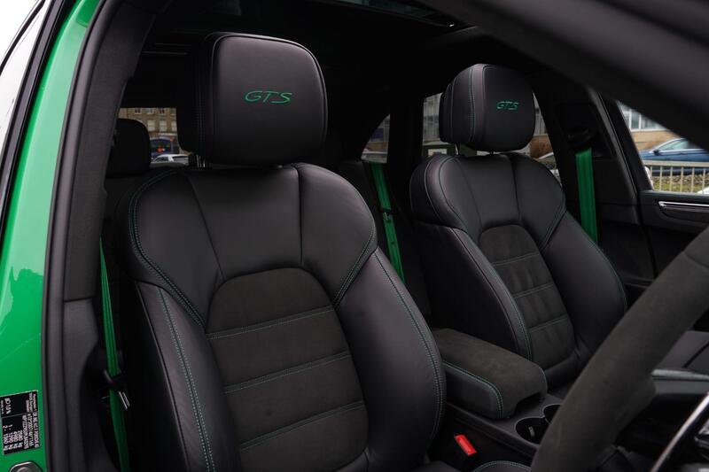 Porsche Macan view 2