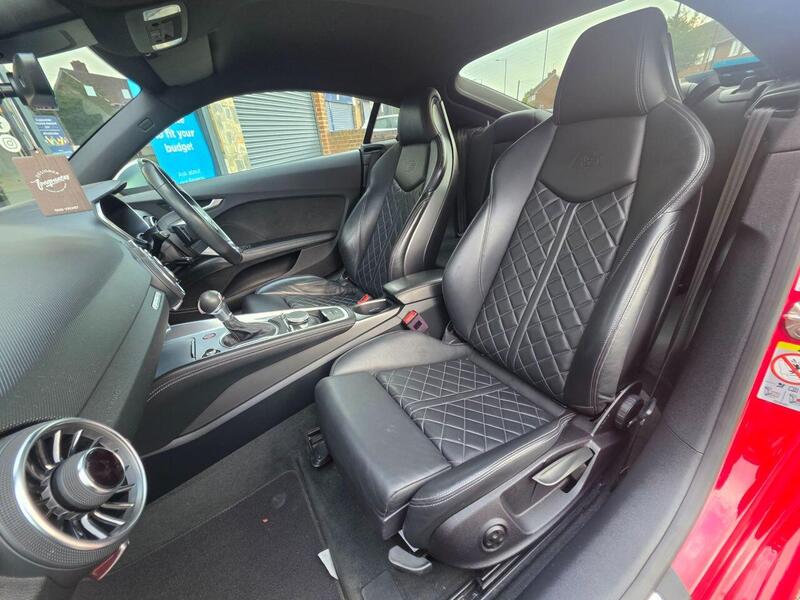 Audi Audi TTS view 7