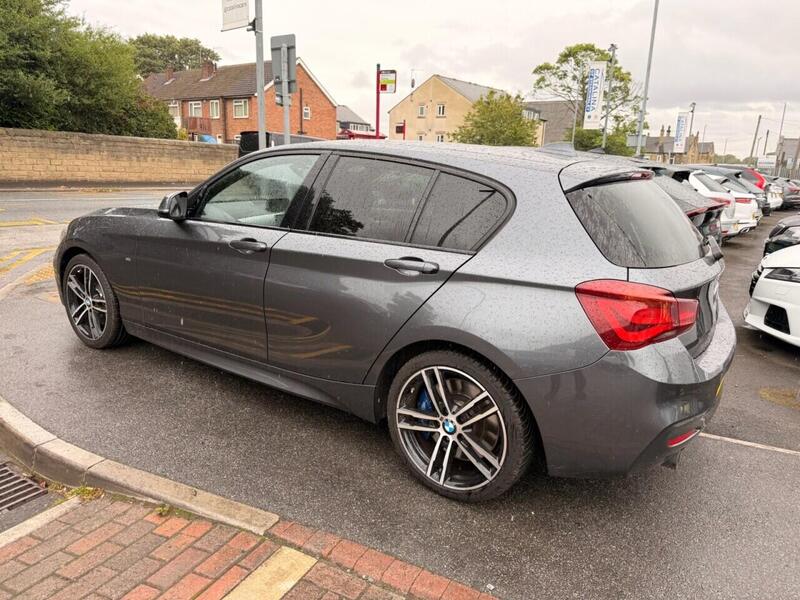 BMW 1 Series view 7