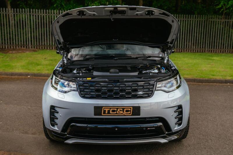 Land Rover Discovery view 5