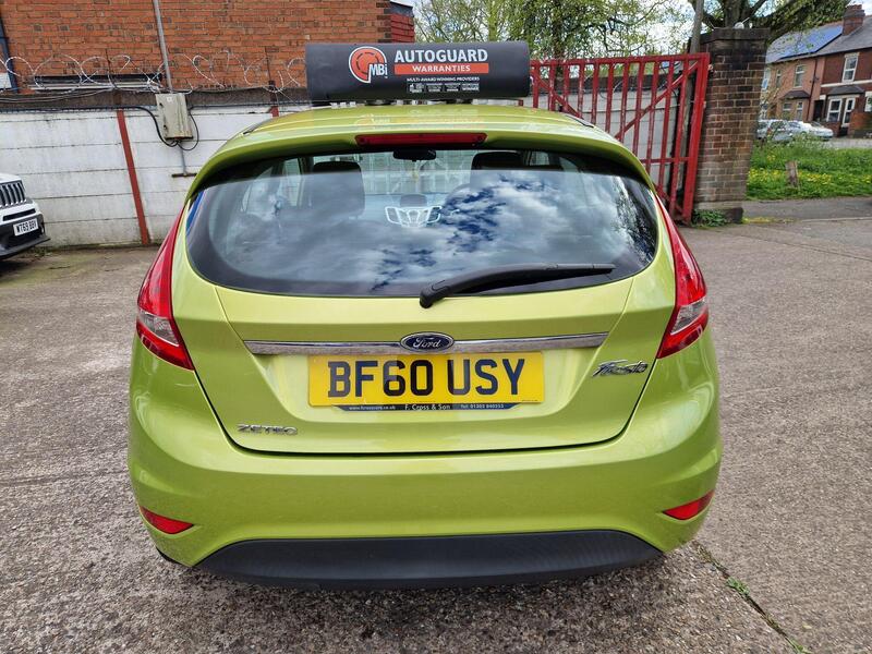 Ford Fiesta view 4