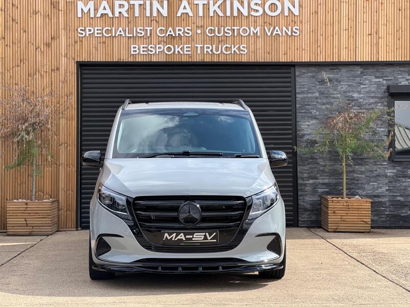 Mercedes-Benz Vito view 4