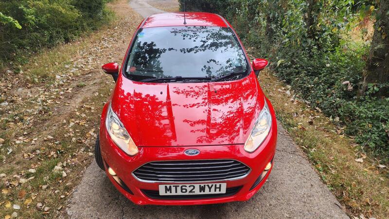 2012 Ford Fiesta — photo 3