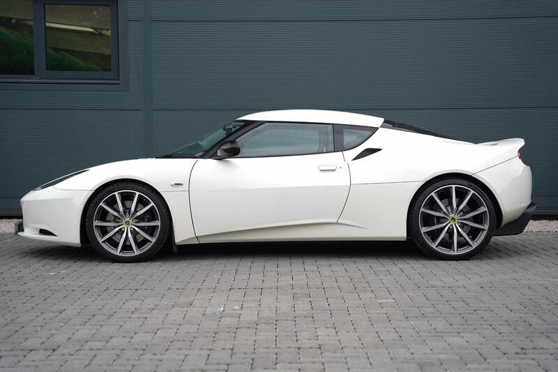 Lotus Evora view 6