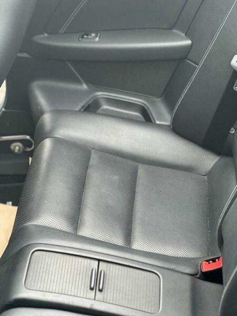 Mercedes-Benz E Class view 61