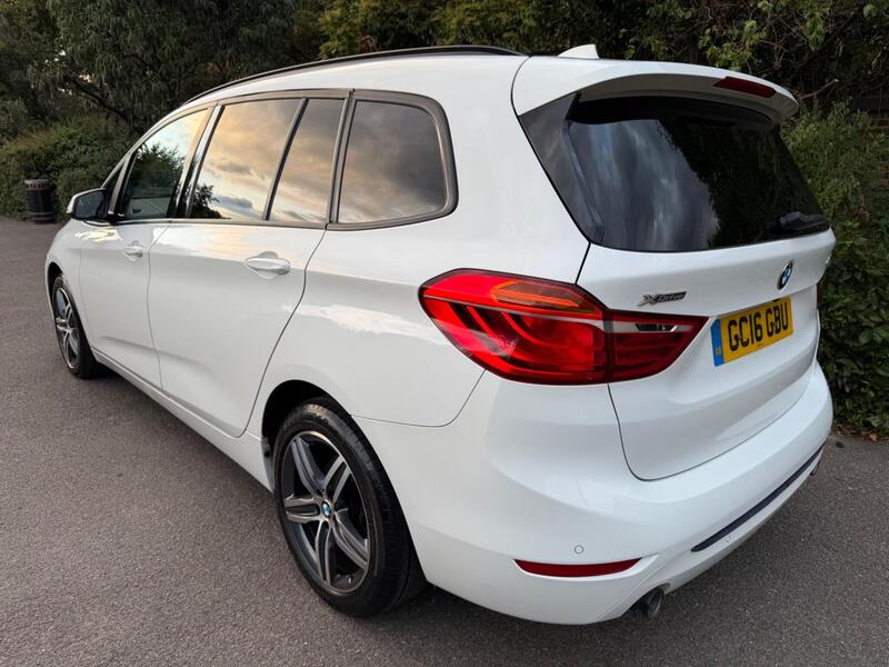 BMW 2 Series Gran Tourer view 7