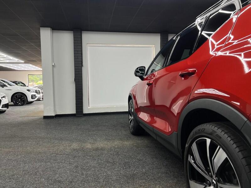Volvo XC40 view 7
