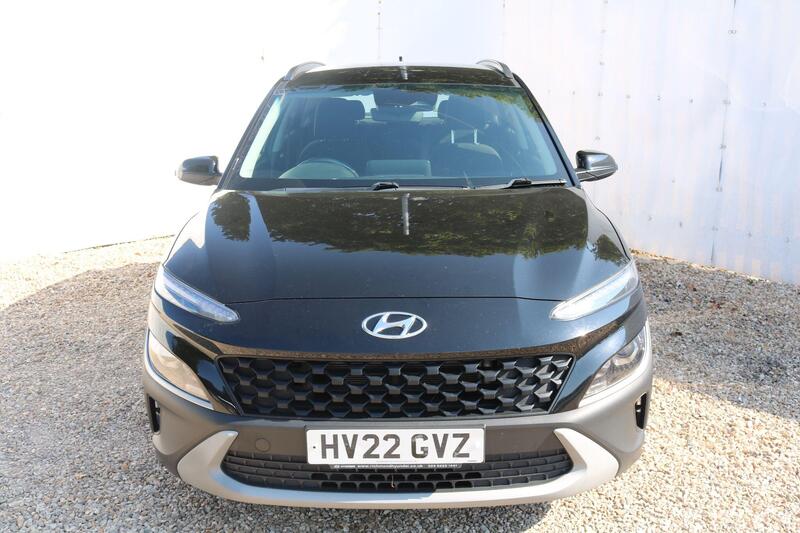 Hyundai Kona view 3
